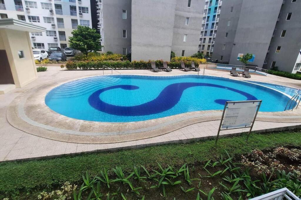 Davao City Condo Living Made Easy Lifestyle Экстерьер фото