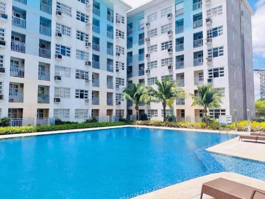 Davao City Condo Living Made Easy Lifestyle Экстерьер фото