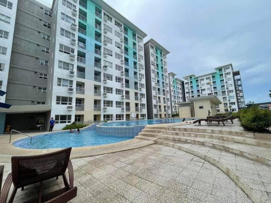 Davao City Condo Living Made Easy Lifestyle Экстерьер фото