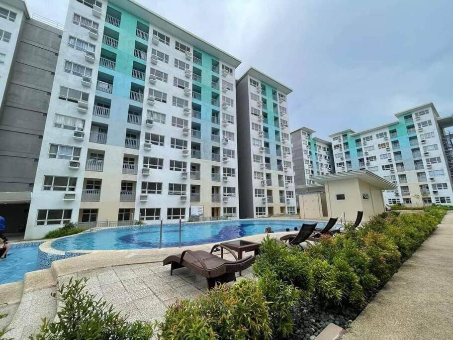 Davao City Condo Living Made Easy Lifestyle Экстерьер фото